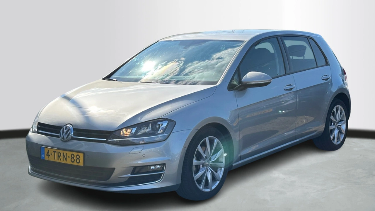 Volkswagen Golf 1.4 TSI 122pk DSG Highline Xenon Navigatie