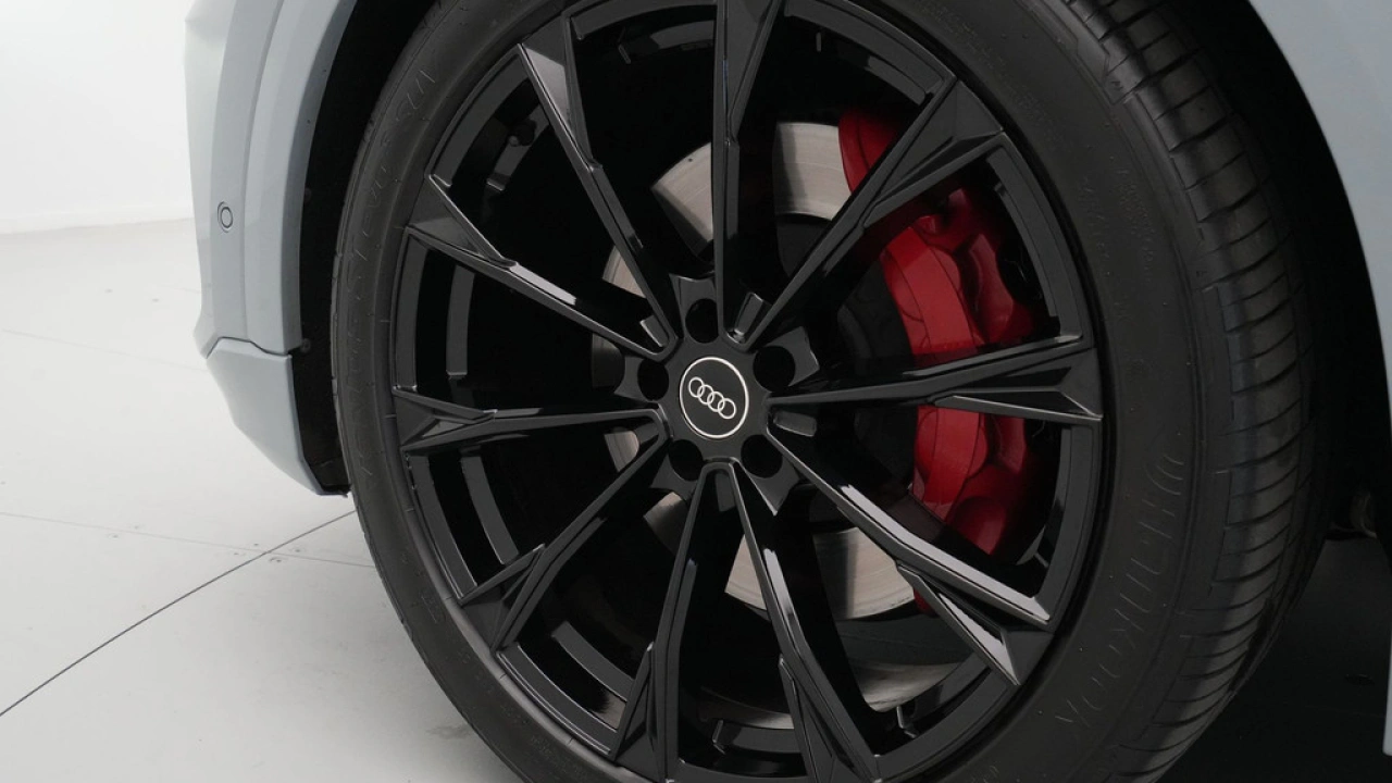 Audi Q8 55 TFSI e 380pk quattro Pro Line S-Line