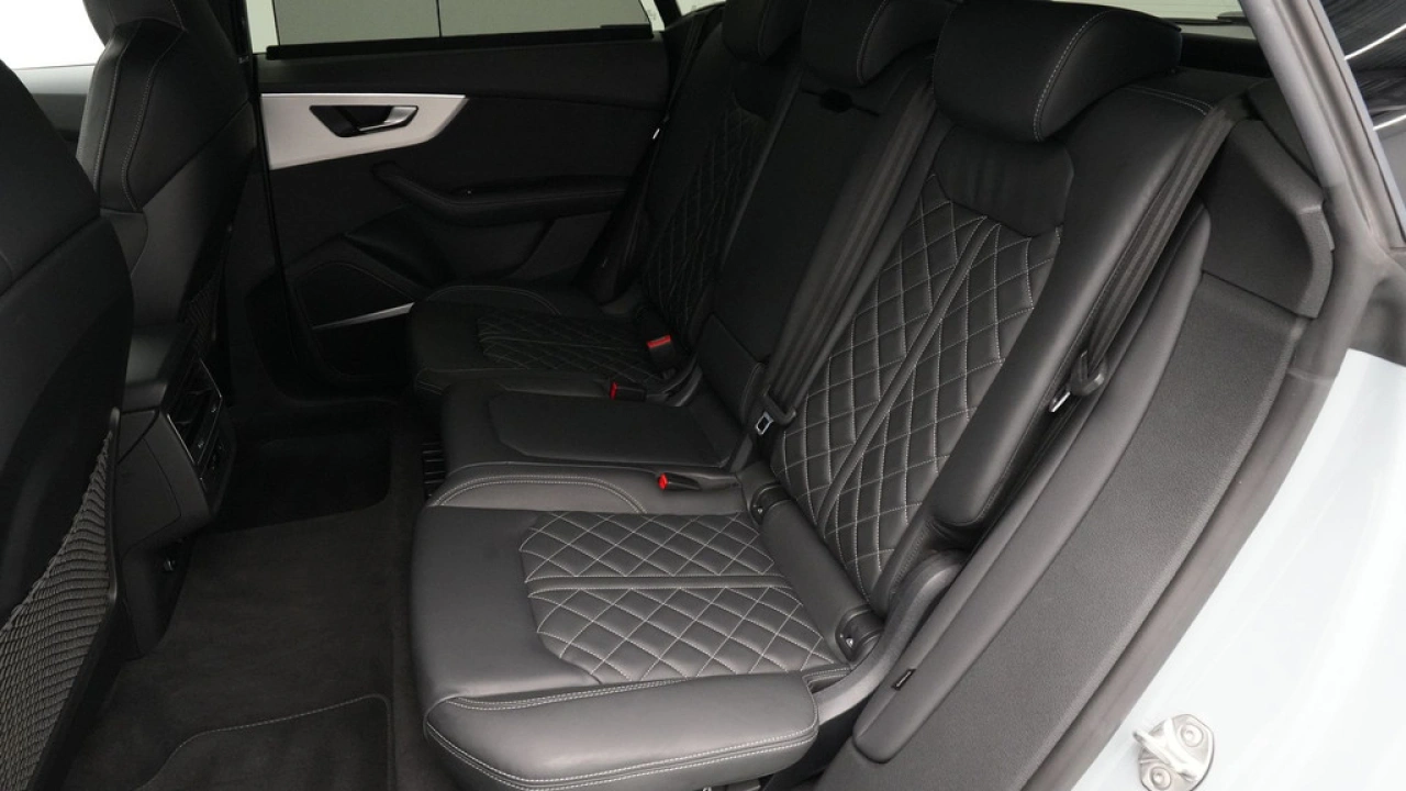 Audi Q8 55 TFSI e 380pk quattro Pro Line S-Line