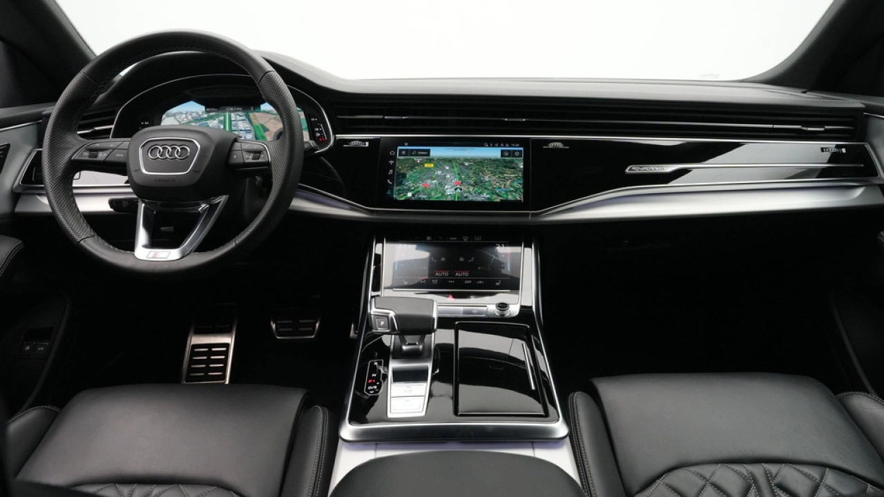 Audi Q8 55 TFSI e 380pk quattro Pro Line S-Line