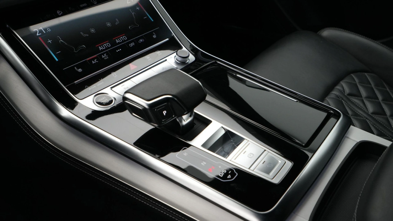 Audi Q8 55 TFSI e 380pk quattro Pro Line S-Line