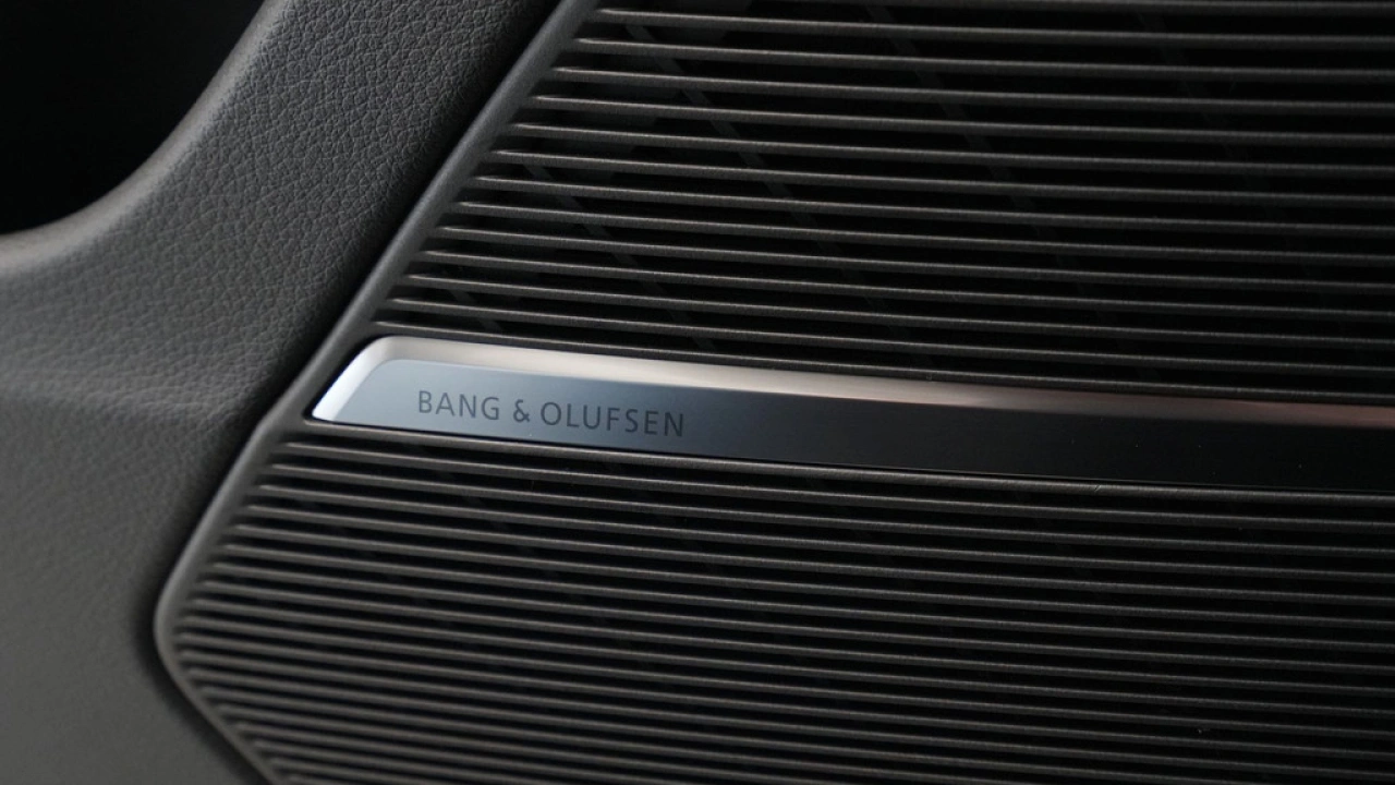 Audi Q8 55 TFSI e 380pk quattro Pro Line S-Line