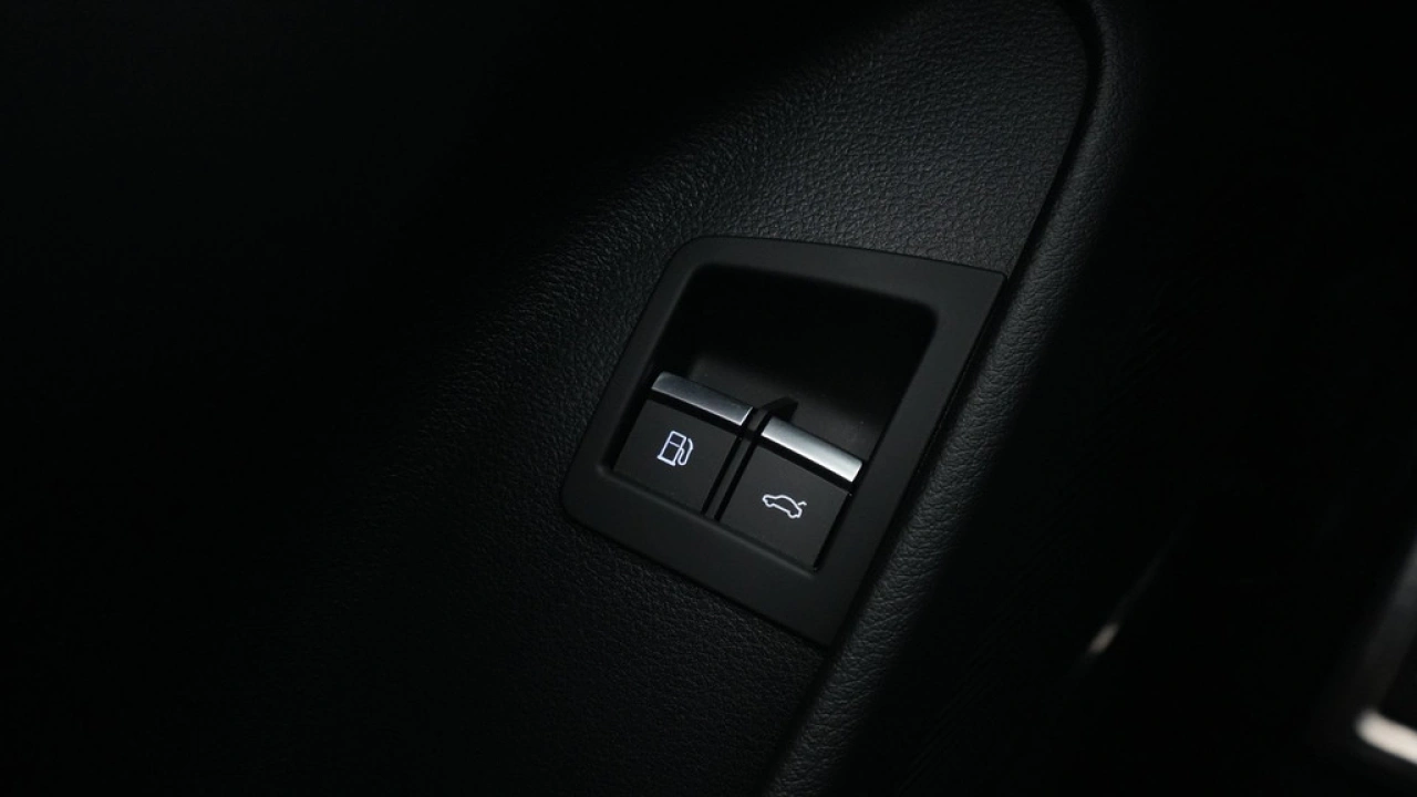 Audi Q8 55 TFSI e 380pk quattro Pro Line S-Line