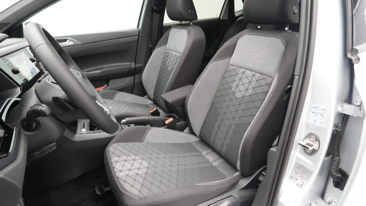 Volkswagen Polo 1.0 TSI R-Line Business