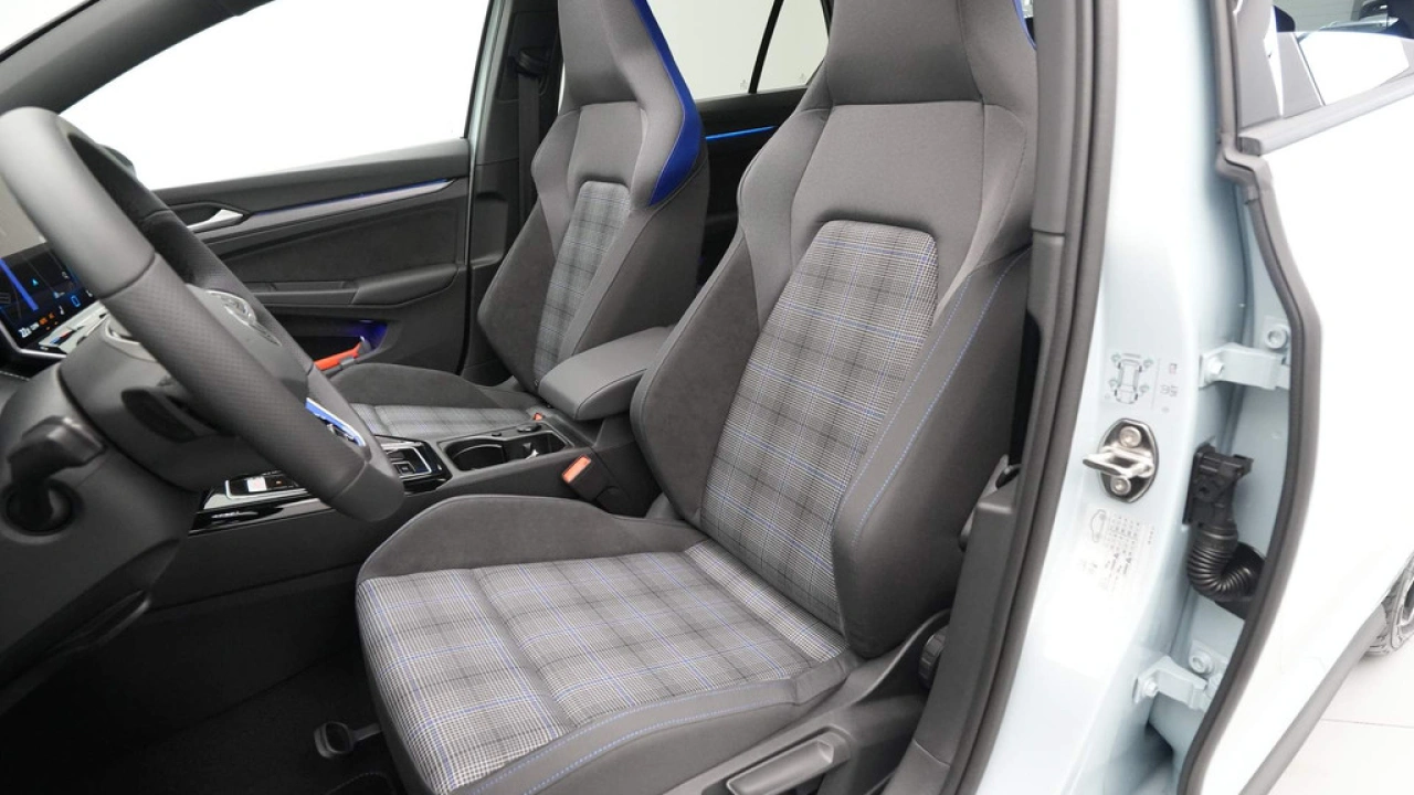 Volkswagen Golf 1.5 eHybrid GTE