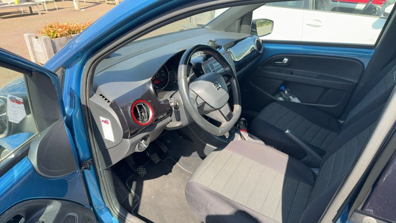 SEAT Mii 1.0 FR 60pk Connect