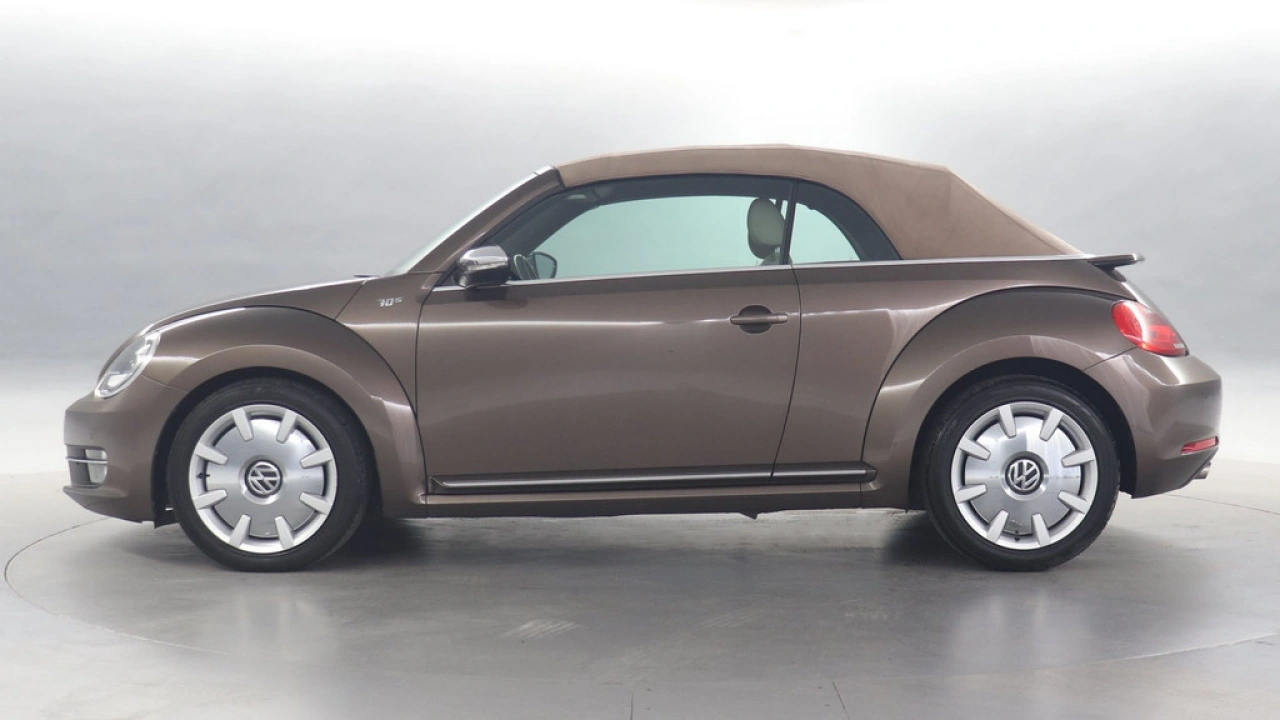 Volkswagen Beetle 2.0 TDI 140pk Design