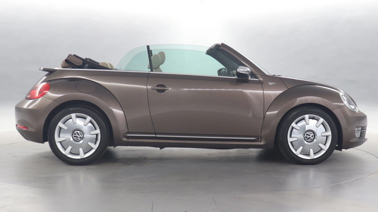 Volkswagen Beetle 2.0 TDI 140pk Design