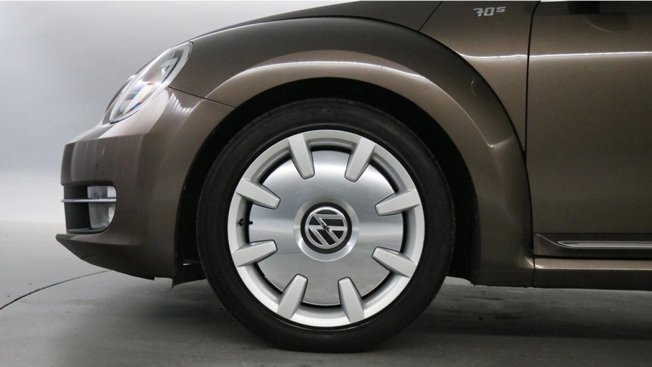 Volkswagen Beetle 2.0 TDI 140pk Design