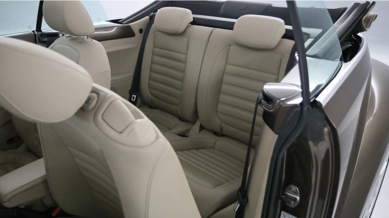 Volkswagen Beetle 2.0 TDI 140pk Design