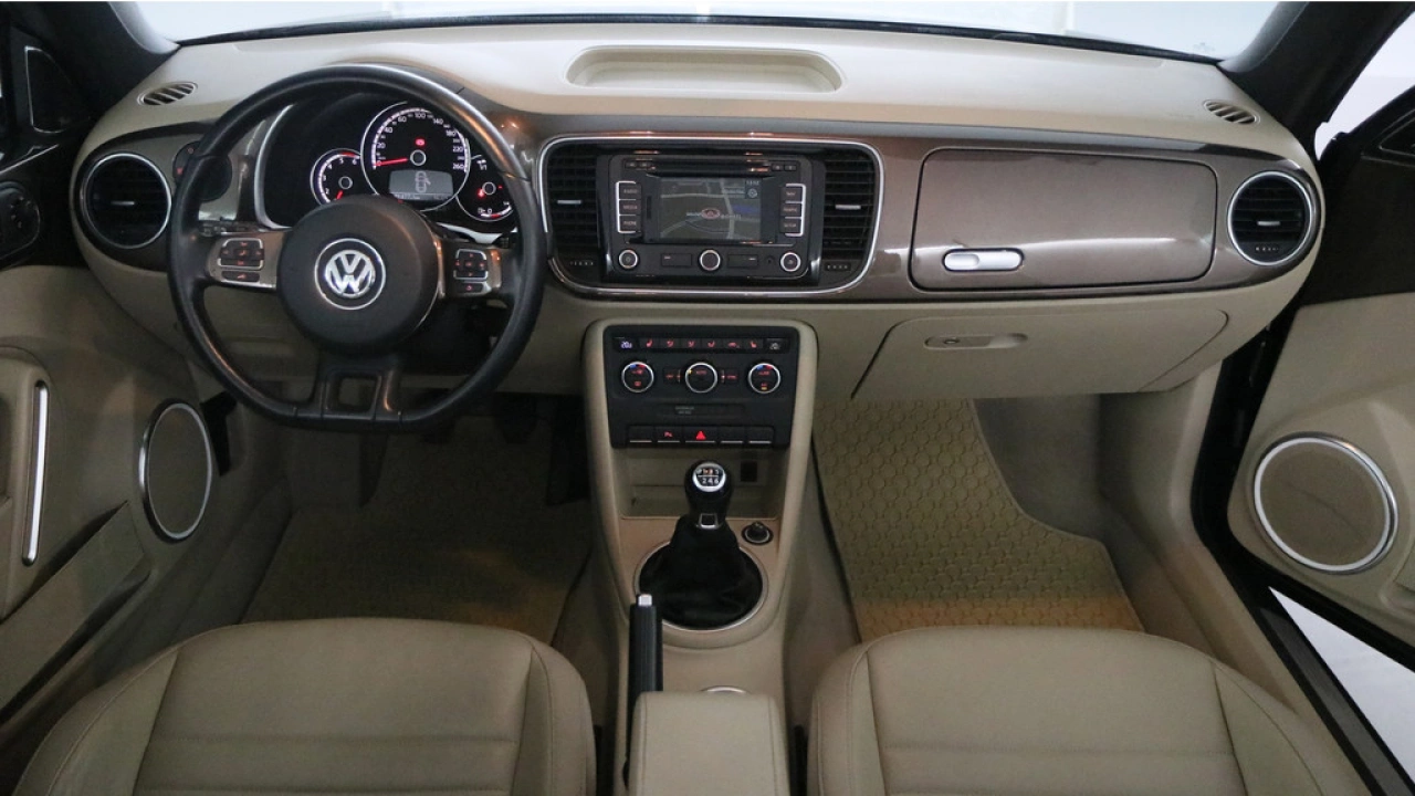 Volkswagen Beetle 2.0 TDI 140pk Design