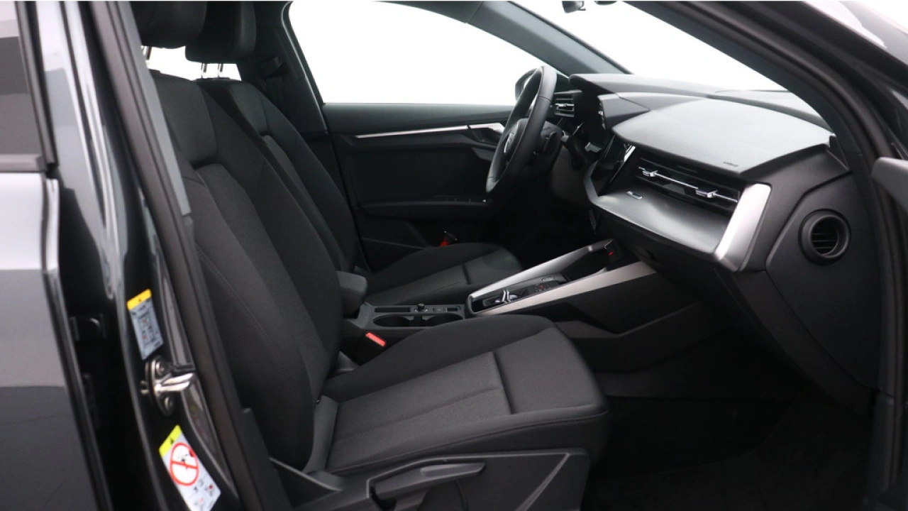 Audi A3 Sportback 30 TFSI Pro Line | Automaat | Carplay |
