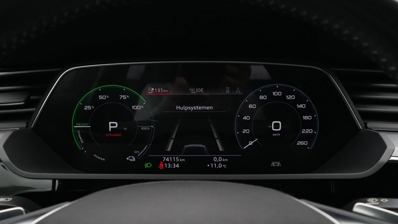 Audi e-tron e-tron 55 quattro advanced 95 kWh