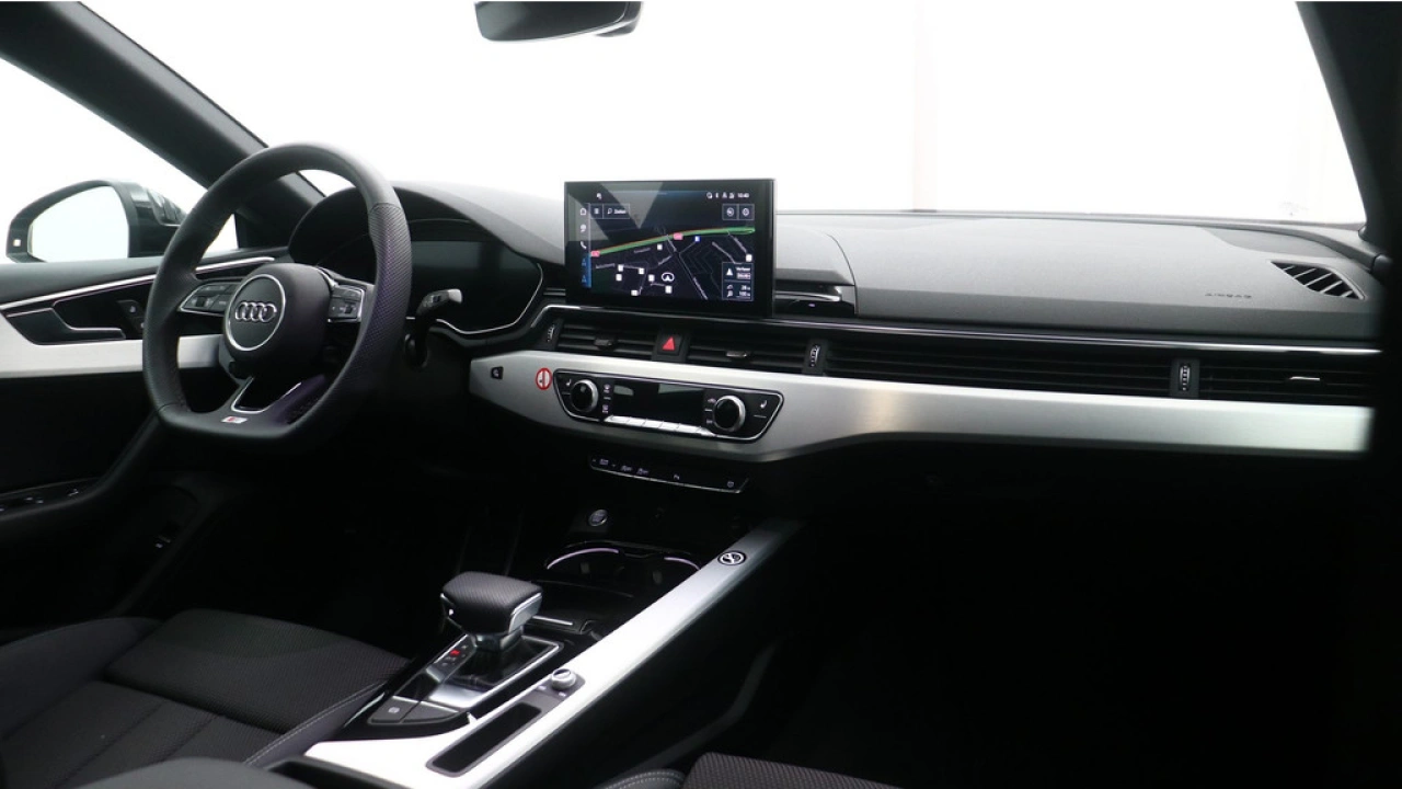 Audi A5 Sportback 35 TFSI S Edition Competition / Matrix LED / Stoelverwarming