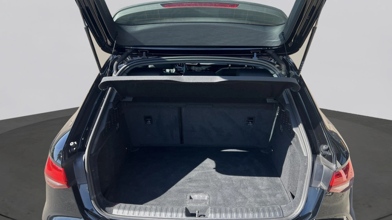Audi A3 Sportback 30 TFSI 116Pk Pro Line / Parkeerhulp achter