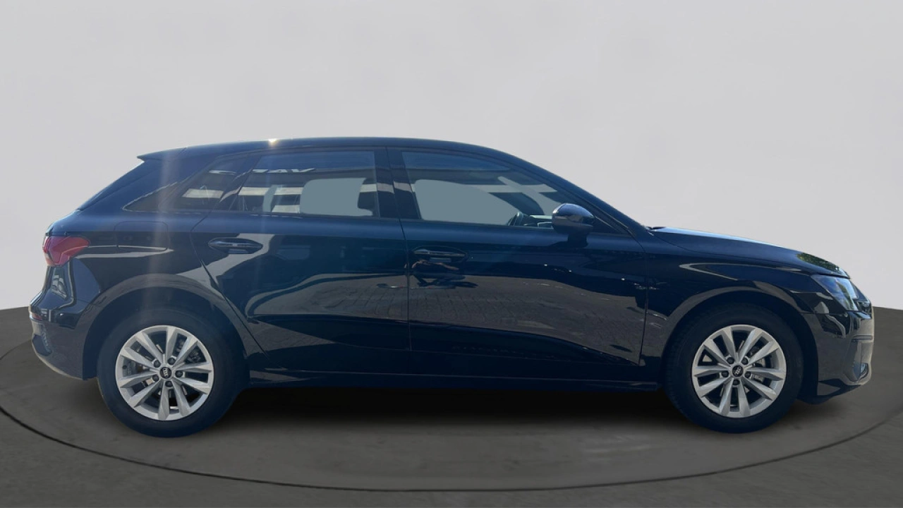 Audi A3 Sportback 30 TFSI 116Pk Pro Line / Parkeerhulp achter