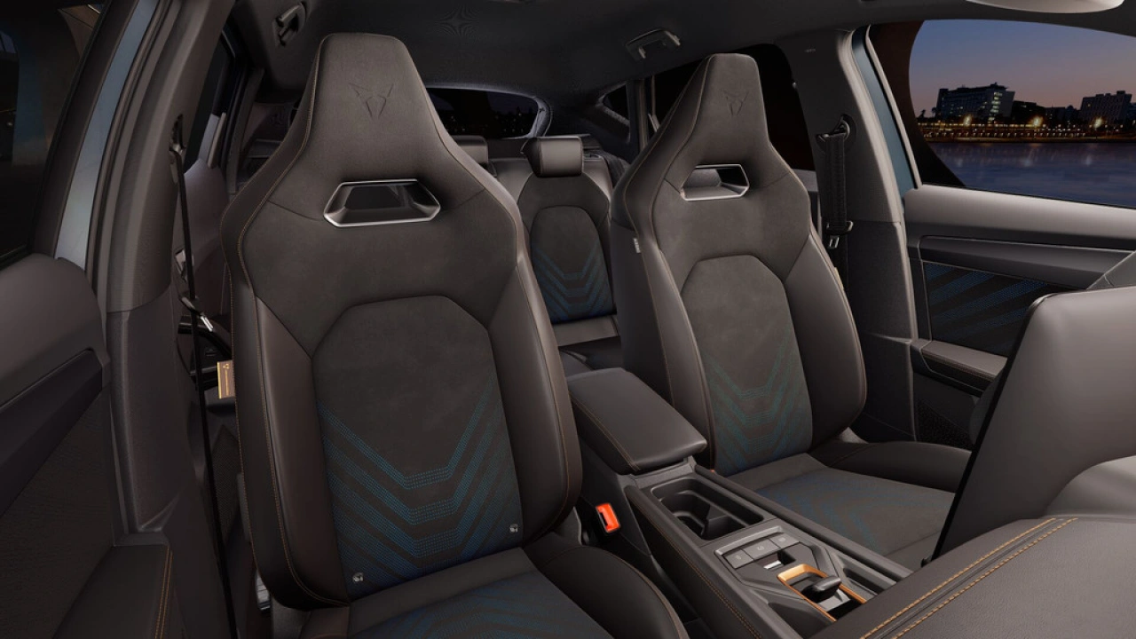 CUPRA Formentor 1.5 TSI e-Hybrid 204 6DSG Business