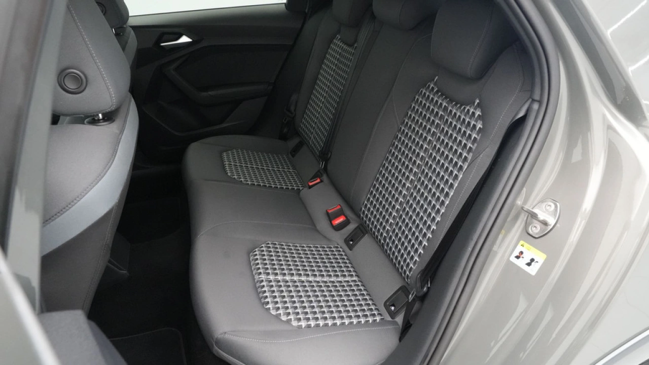 Audi A1 citycarver 30 TFSI Advanced Edition S Line