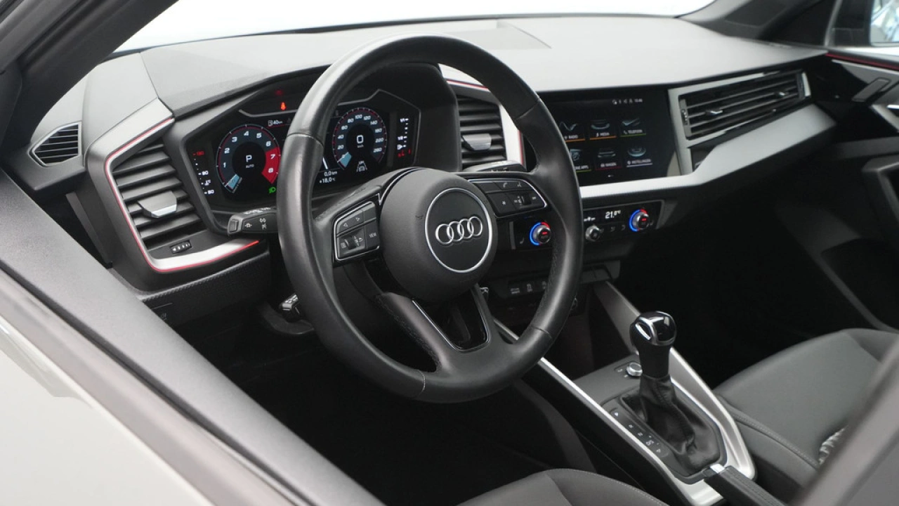 Audi A1 citycarver 30 TFSI Advanced Edition S Line