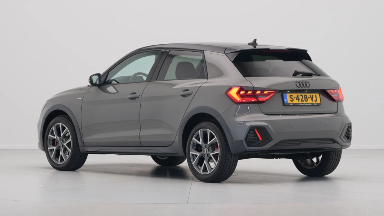 Audi A1 citycarver 30 TFSI Advanced Edition S Line