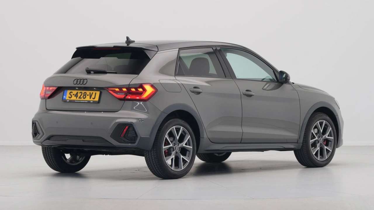 Audi A1 citycarver 30 TFSI Advanced Edition S Line