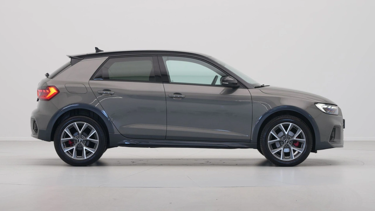 Audi A1 citycarver 30 TFSI Advanced Edition S Line
