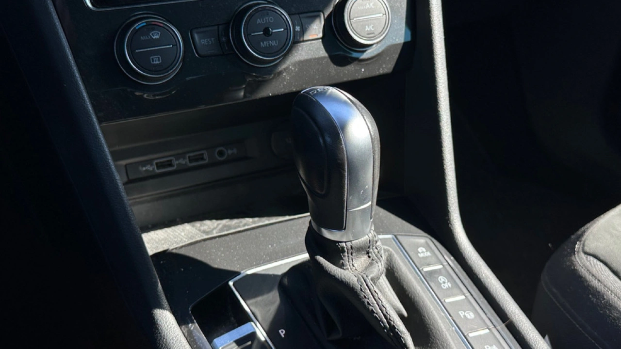 Volkswagen Tiguan 1.5 TSI ACT 150pk DSG Highline Business R