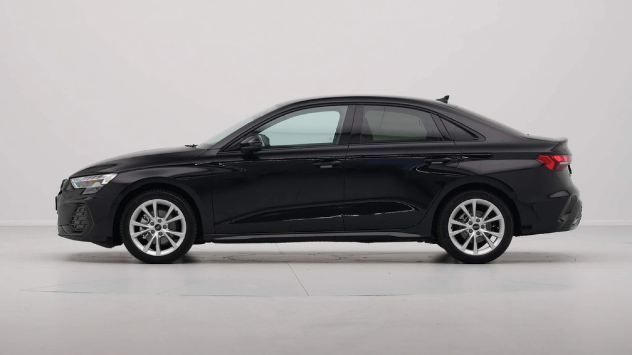 Audi A3 Limousine 30 TFSI 115pk S Line edition