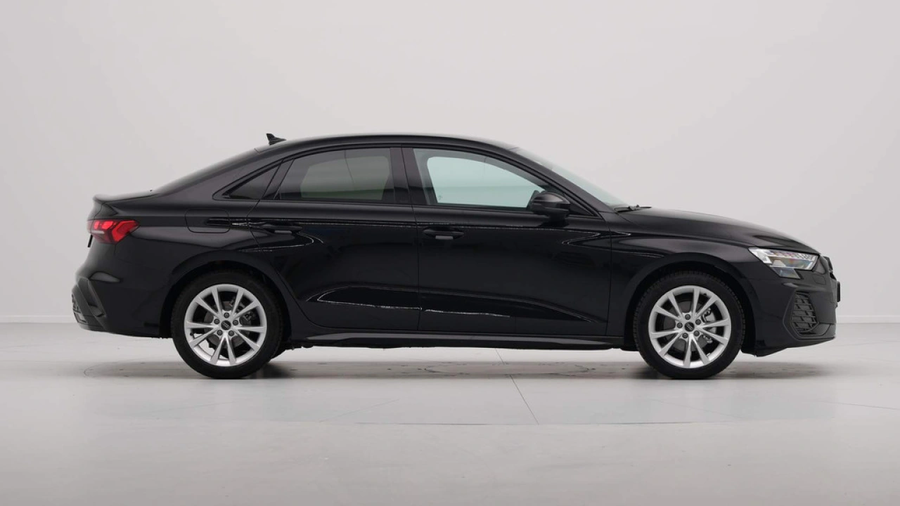Audi A3 Limousine 30 TFSI 115pk S Line edition