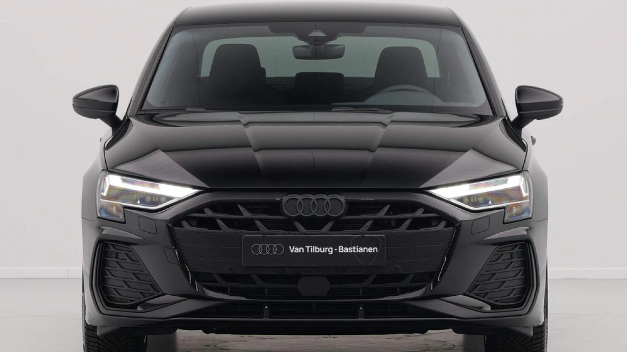 Audi A3 Limousine 30 TFSI 115pk S Line edition