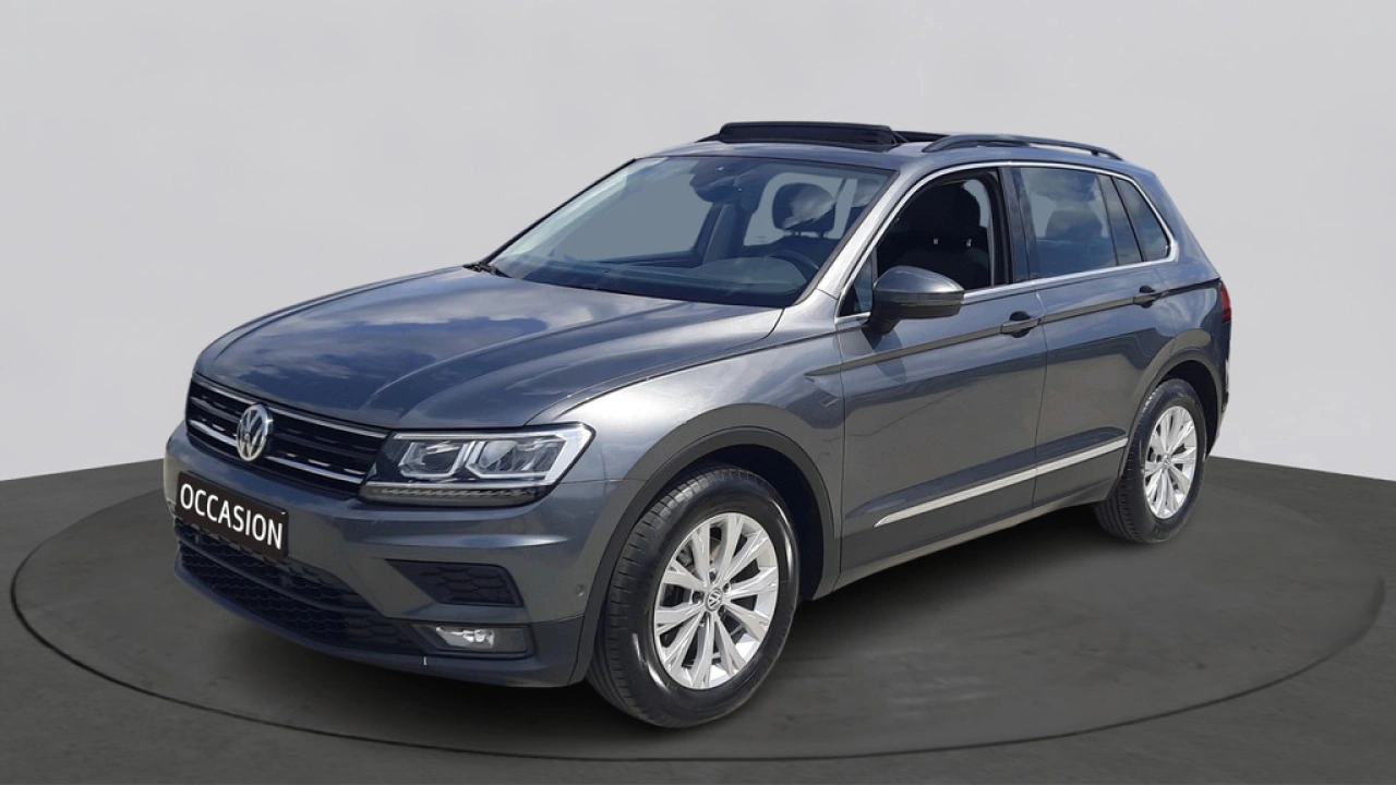 Volkswagen Tiguan 1.5 TSI ACT Comfortline | Navi | Trekhaak | Panoramadak |