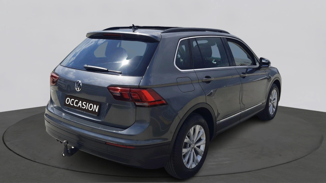 Volkswagen Tiguan 1.5 TSI ACT Comfortline | Navi | Trekhaak | Panoramadak |