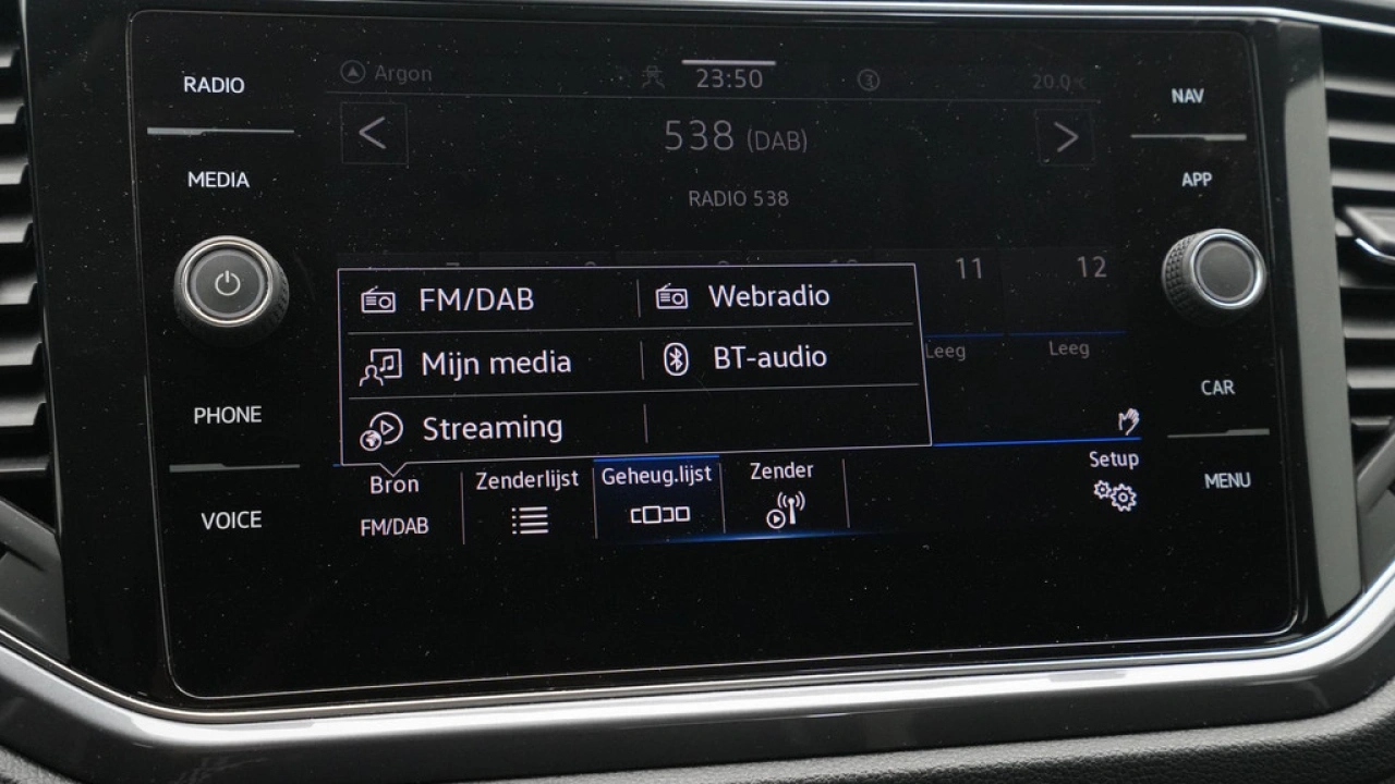 Volkswagen T-Roc 1.5 TSI 150pk DSG Sport