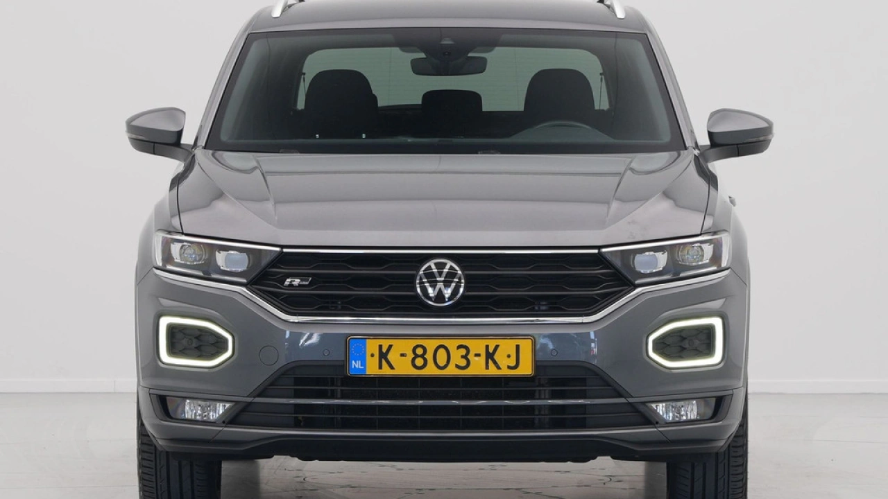 Volkswagen T-Roc 1.5 TSI 150pk Sport Business R Line