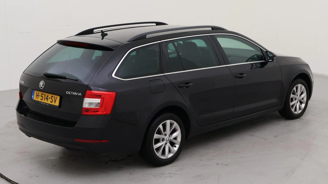 Škoda Octavia Combi 1.5 TSI 150pk Automaat Business Edition Plus
