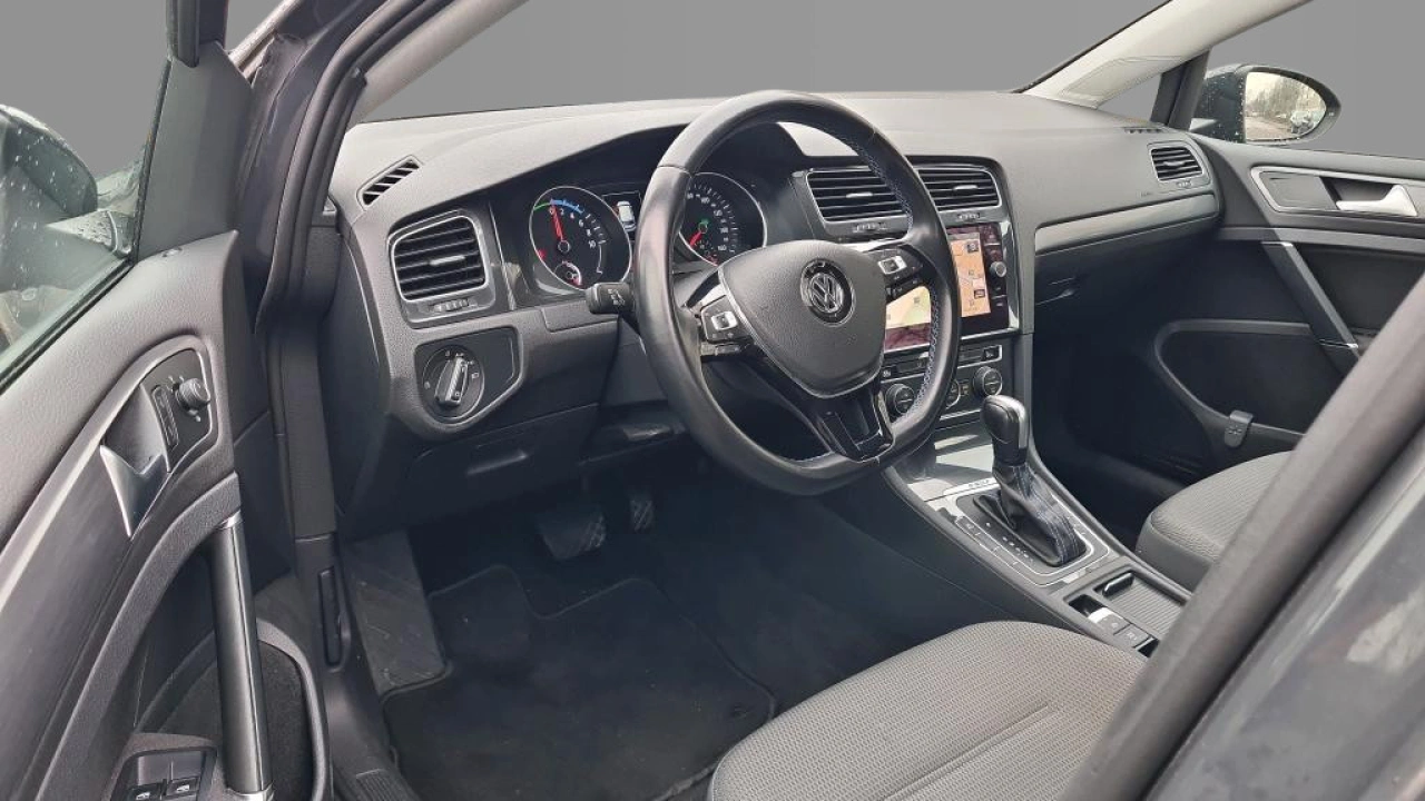 Volkswagen e-Golf E-DITION 36kWh 136pk