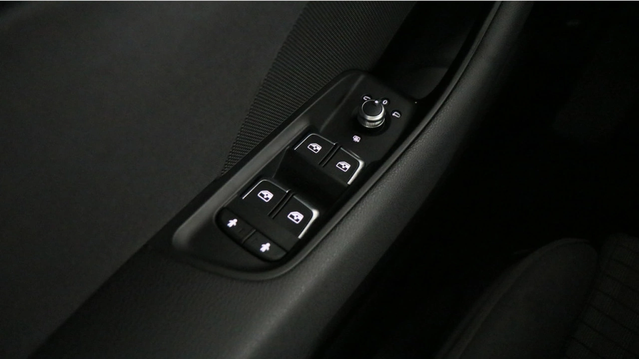 Audi A3 Limousine 30 TFSI 115pk Advance