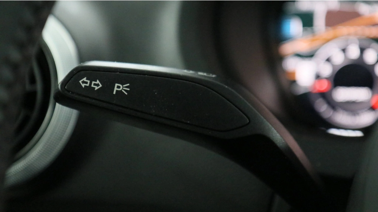 Audi A3 Limousine 30 TFSI 115pk Advance