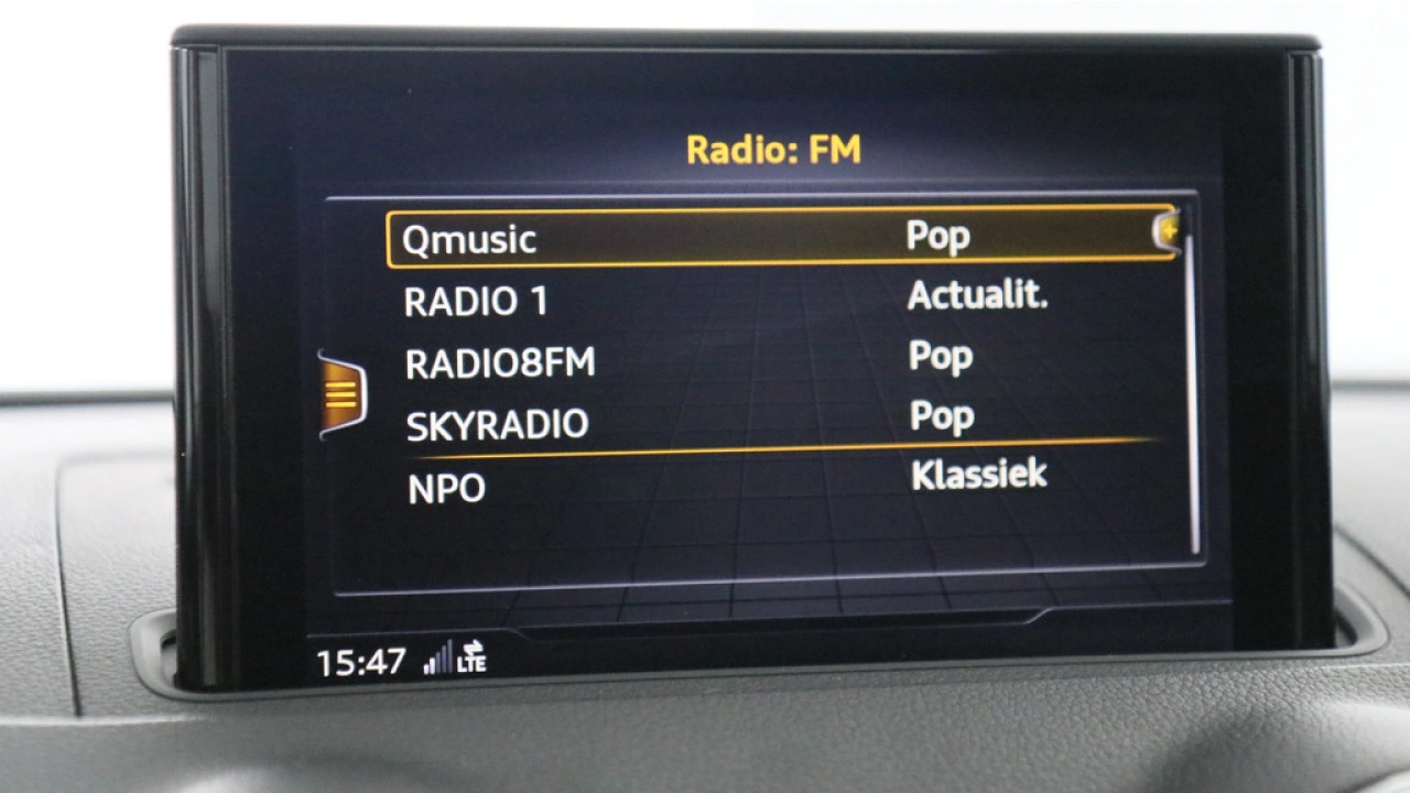 Audi A3 Limousine 30 TFSI 115pk Advance