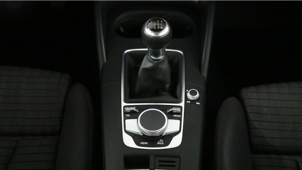 Audi A3 Limousine 30 TFSI 115pk Advance