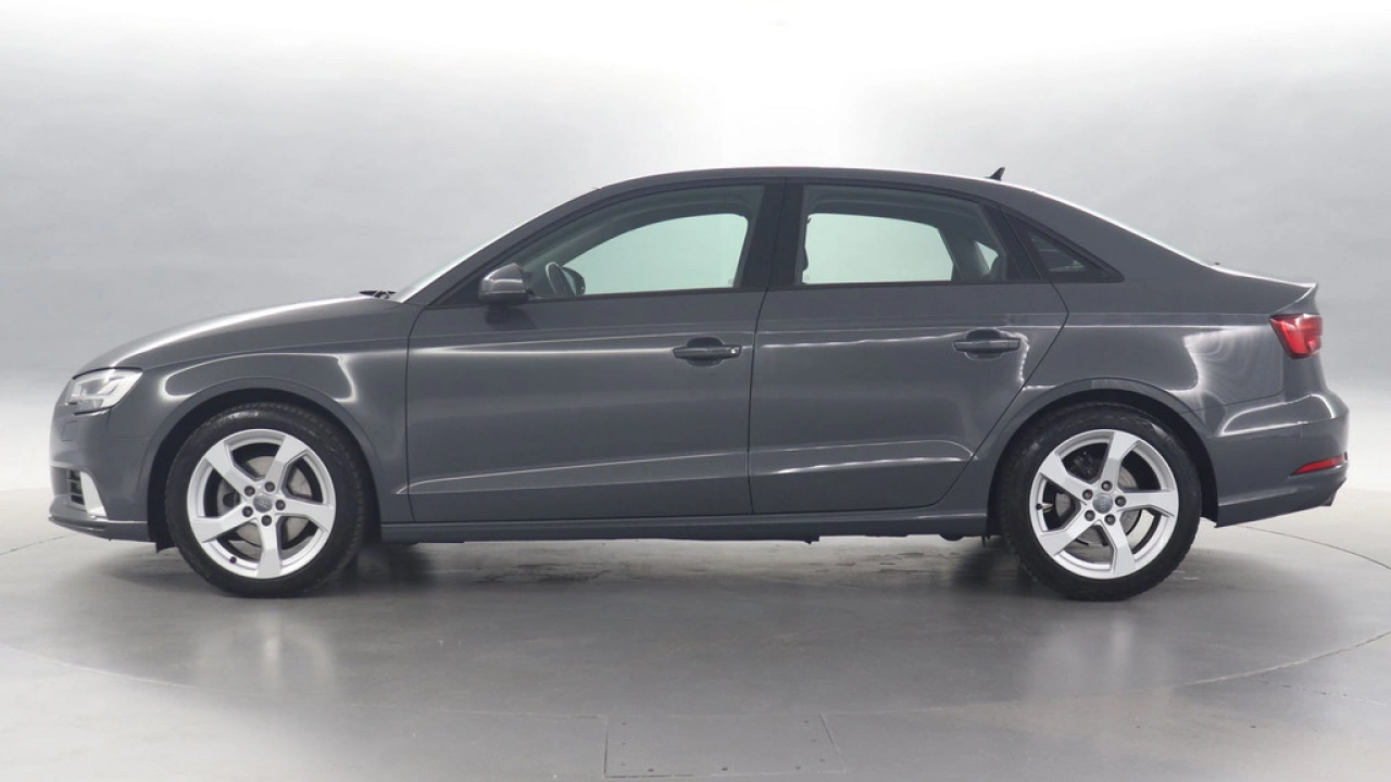 Audi A3 Limousine 30 TFSI 115pk Advance