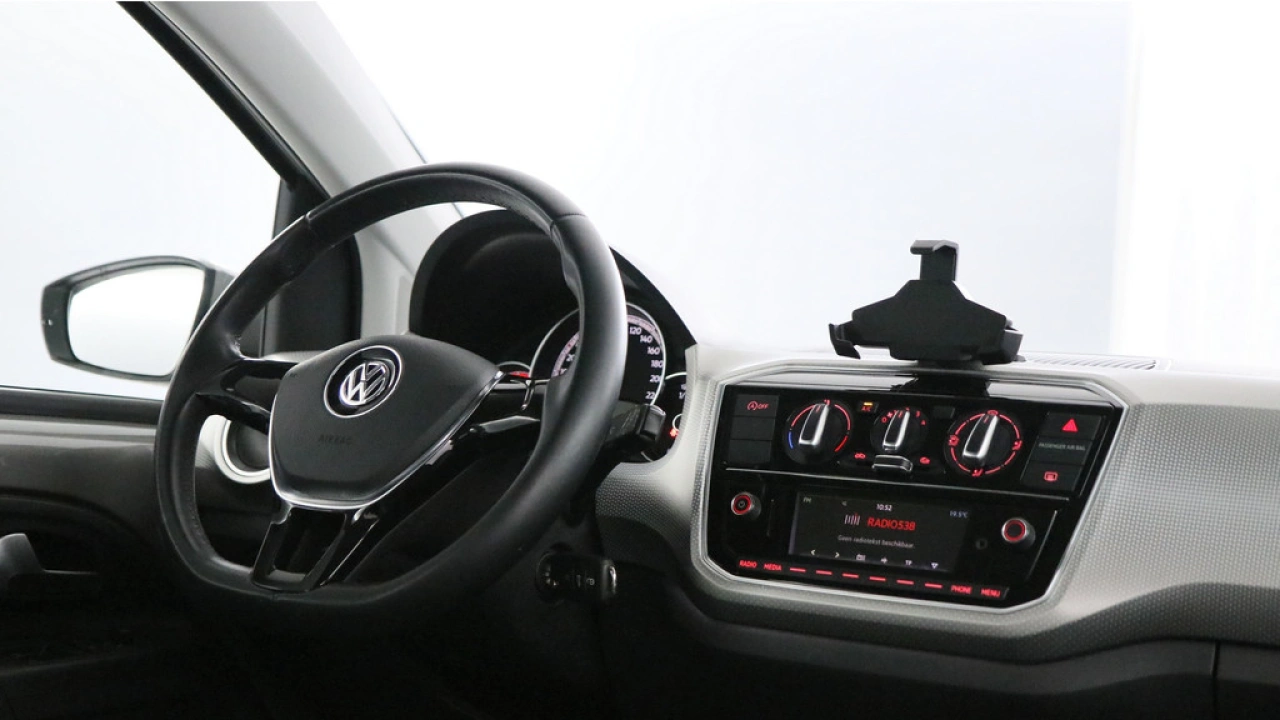 Volkswagen up! 1.0 BMT 60pk High up!