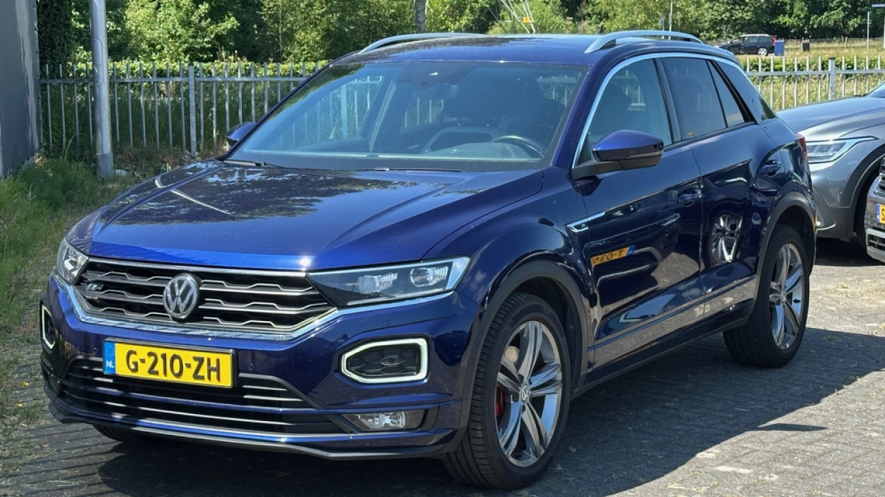 Volkswagen T-Roc 1.5 TSI 150pk Sport Business R
