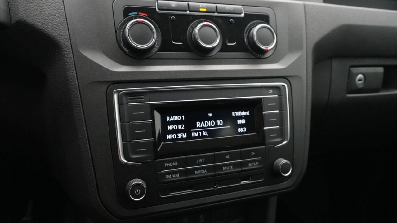 VW Bedrijfswagens Caddy 2.0 TDI L2H1 BMT Maxi Highline