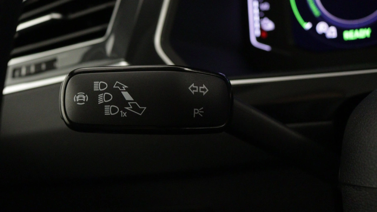 Volkswagen Tiguan 1.4 TSI eHybrid R-Line Business