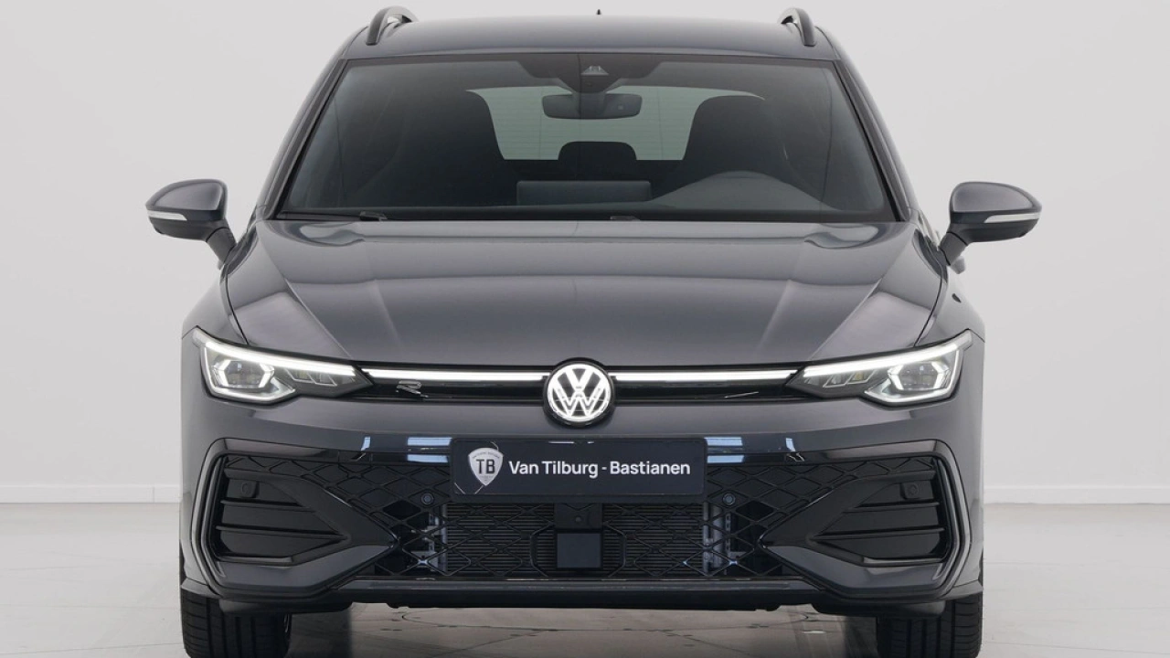 Volkswagen GOLF Variant 1.5 eTSI R-Line Edition
