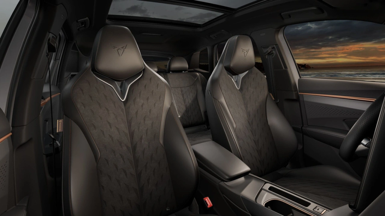 CUPRA Terramar 1.5 TSI e-Hybrid 204 6DSG Business
