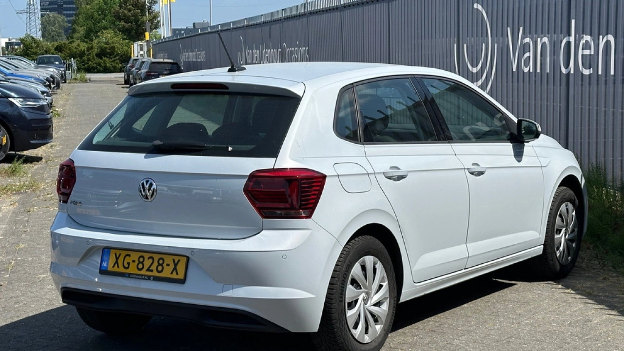 Volkswagen Polo 1.0 TSI 95pk DSG Comfortline Navigatie Pdc