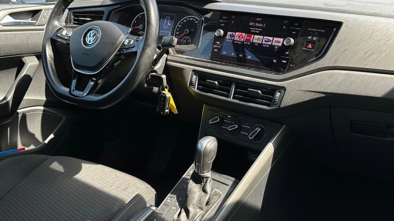 Volkswagen Polo 1.0 TSI 95pk DSG Comfortline Navigatie Pdc