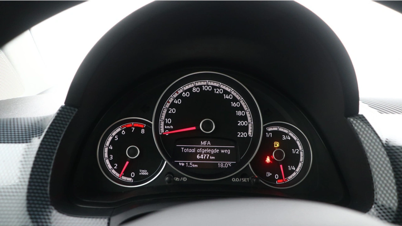 Volkswagen up! 1.0 65pk Bluetooth Airco Lane Assist